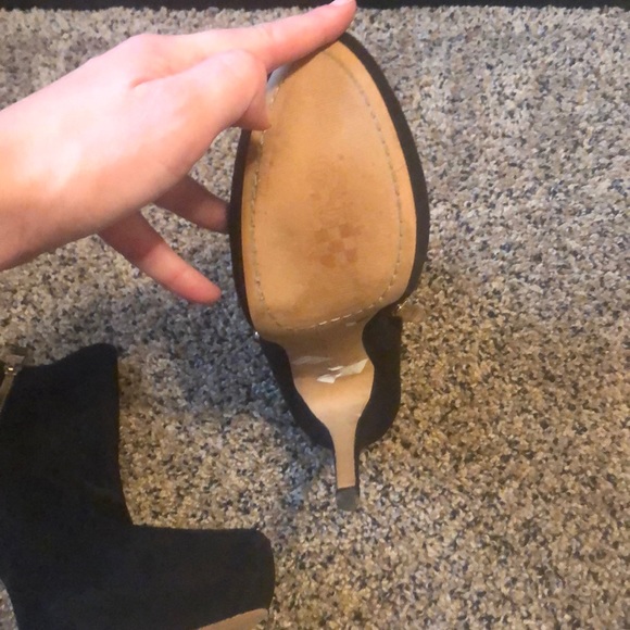 Vince Camuto bootie sz 10 - Picture 4 of 7